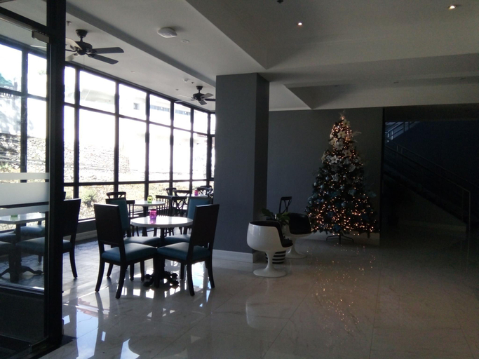 Public Area 5, RITZ Legarda, Baguio City