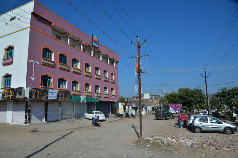 Exterior & Views 2, Hotel Ravi Teja, Adilabad