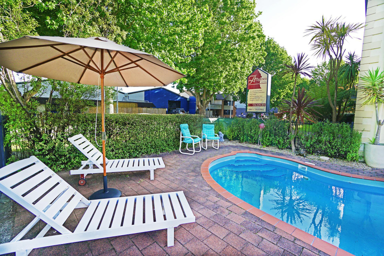 Sport & Beauty 3, Anglesea Motel and Conference Centre, Hamilton