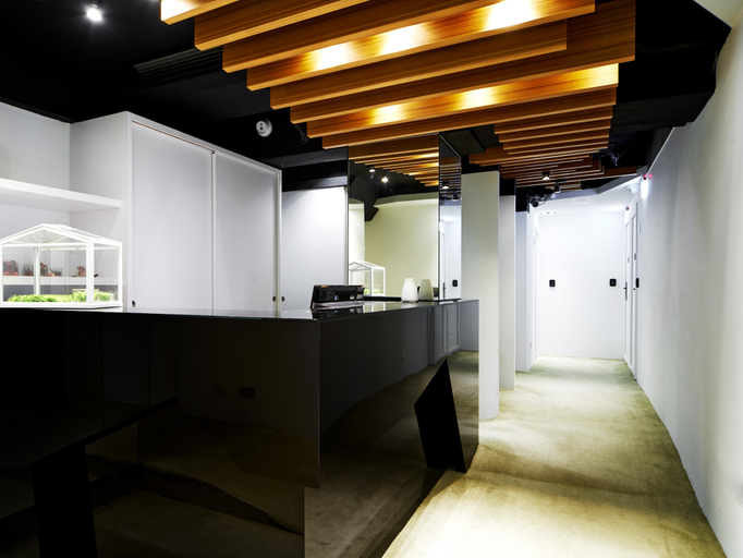Others 2, Forever Inn, Taipei City