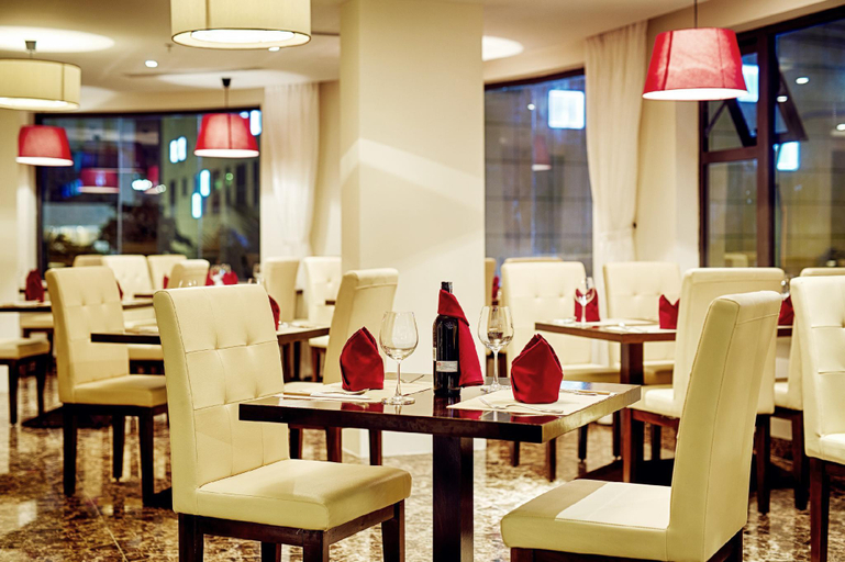 Food & Drinks 5, Sofia Suite Hotel, Da Nang