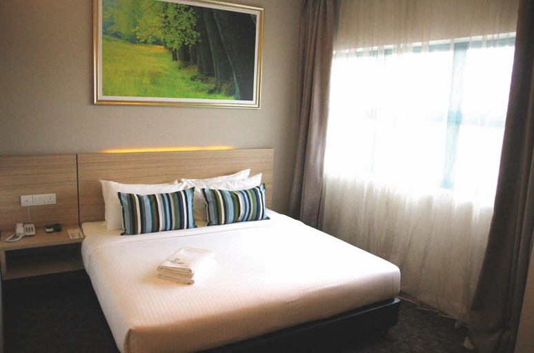 Bedroom 5, The Inn, Bintulu