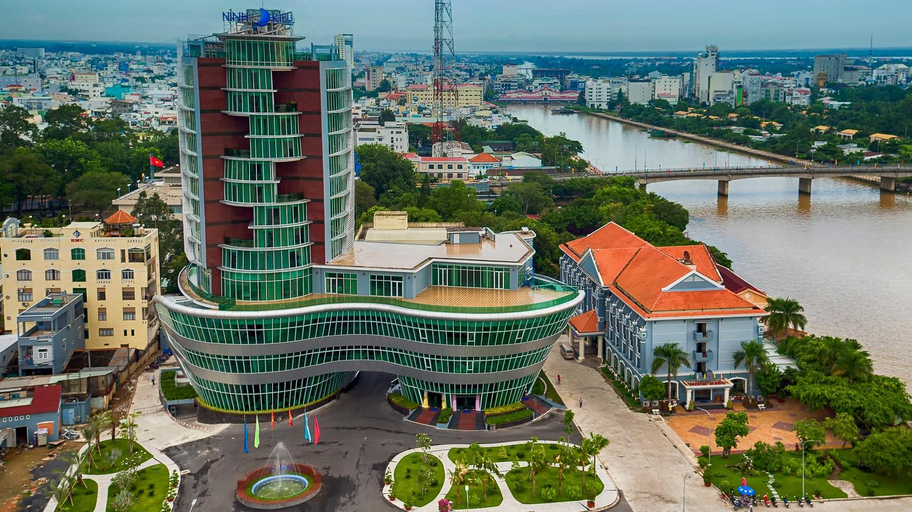 Exterior & Views 2, Ninh Kieu Riverside Hotel, Ninh Kiều