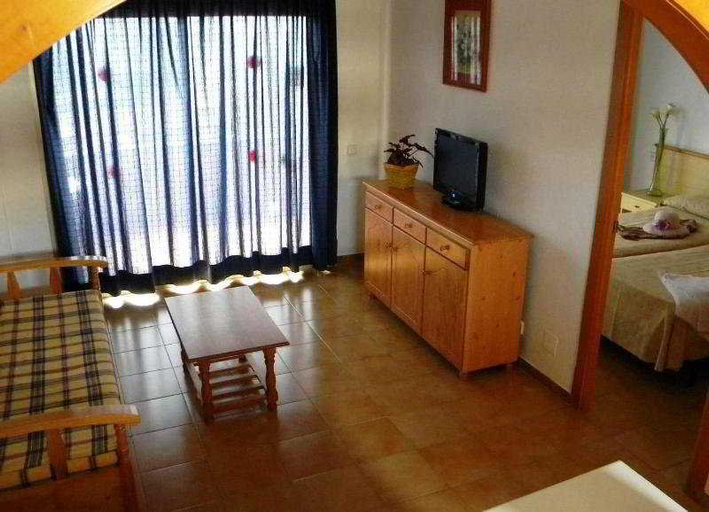 Public Area 2, DOMuum Holidays - CORDOBA Apartments, Tarragona