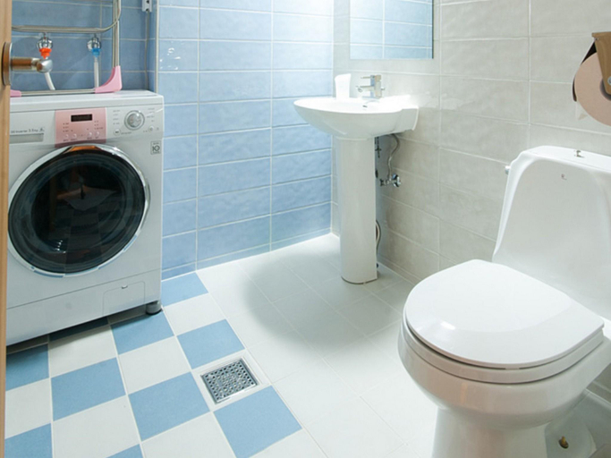 Bathroom 3, Uniqstay Bed & Breakfast, Busanjin