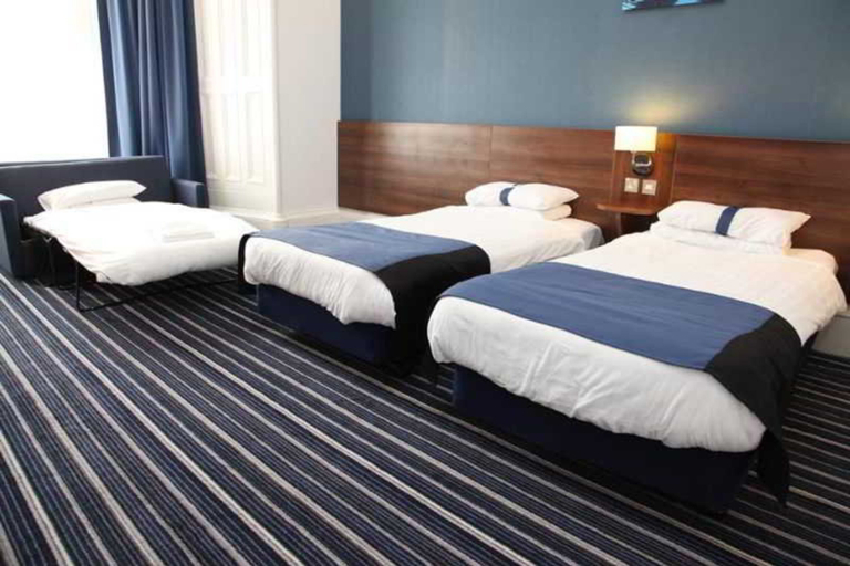 Bedroom 2, Piries Hotel, Edinburgh