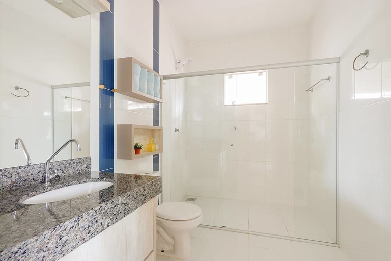 Bathroom, Origin Casa -2 Bedroom Beach House for up to 7, Palhoça