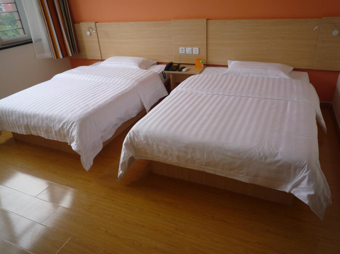 Bedroom 3, 7 Days Inn Tongliao Kezuohouqi Ganqika, Tongliao
