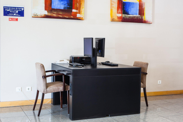 Holiday Inn Express Lisbon - Oeiras, Oeiras