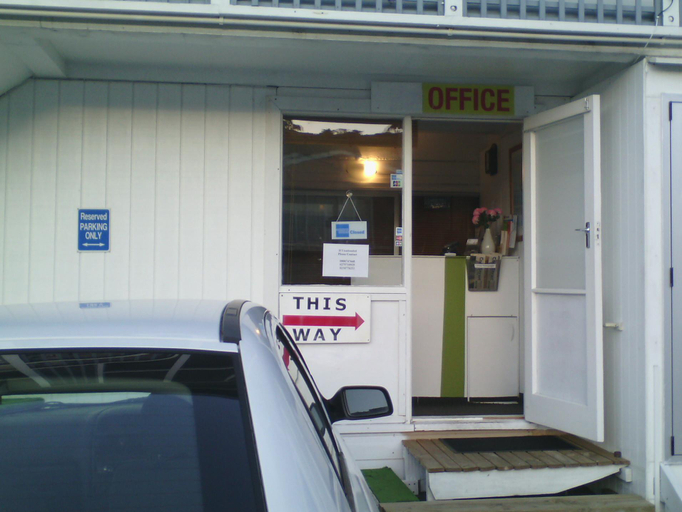 Public Area 3, 747 Motel Wellington, Wellington