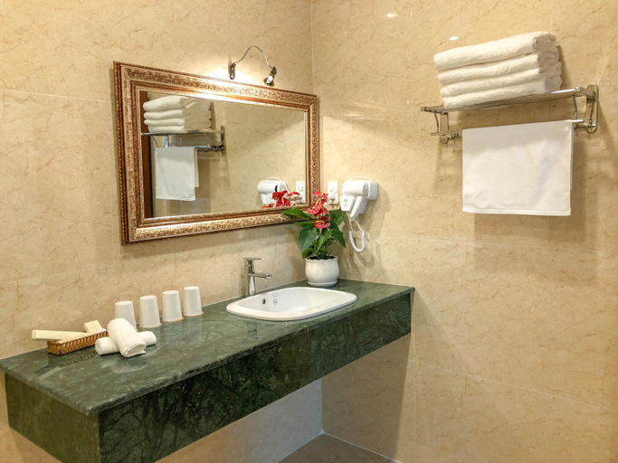 Bathroom 3, Hana Dalat Hotel (하나호텔), Đà Lạt