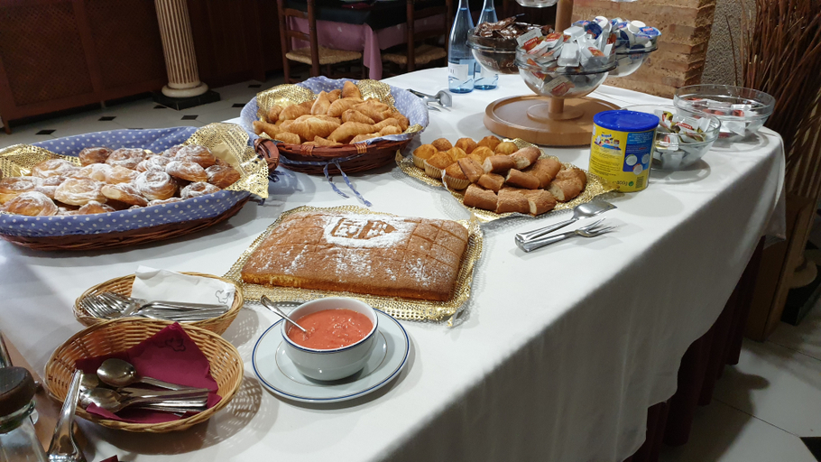 Food & Drinks 4, SUIZA, Teruel