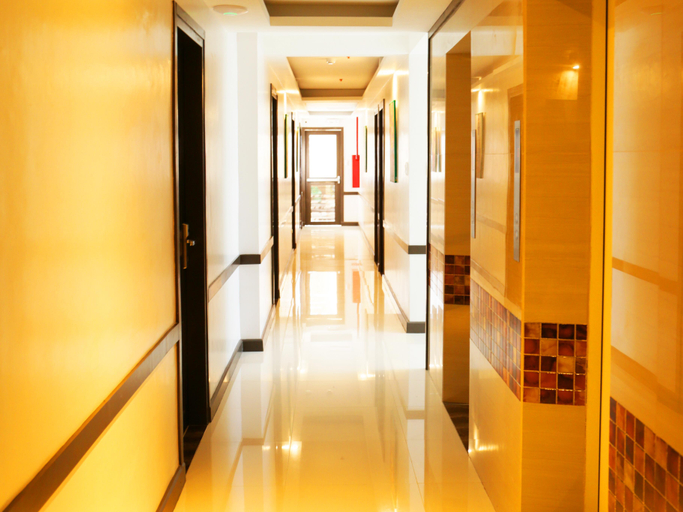 Public Area 3, Green Banana Business Hotel, Davao City
