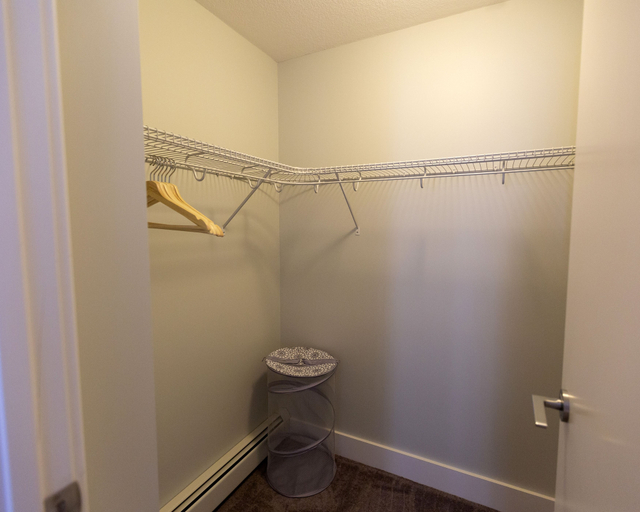 Bathroom 4, Icon 2 Apartments by Corporate Stays, Division No. 11