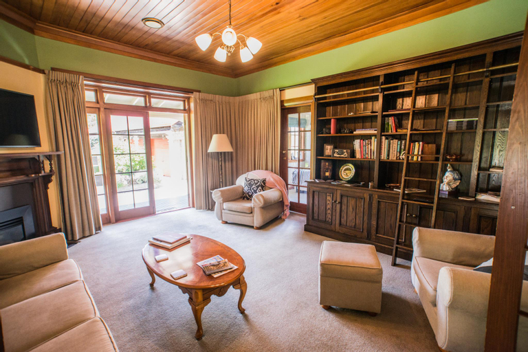 Public Area 3, Hartley Homestead Boutique Bed & Breakfast, Central Otago