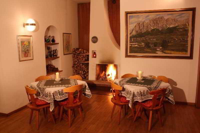 Others 5, Hotel Trieste, Belluno