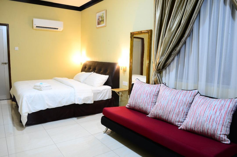 Bedroom 3, Hotel Mesra, Pokok Sena