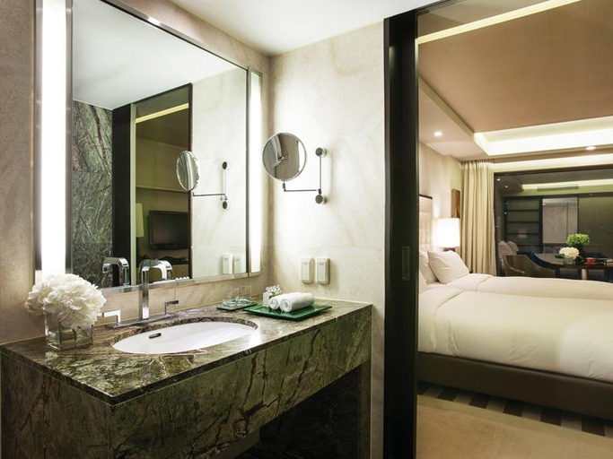 Bathroom 5, Paradise Hotel Busan, Haeundae