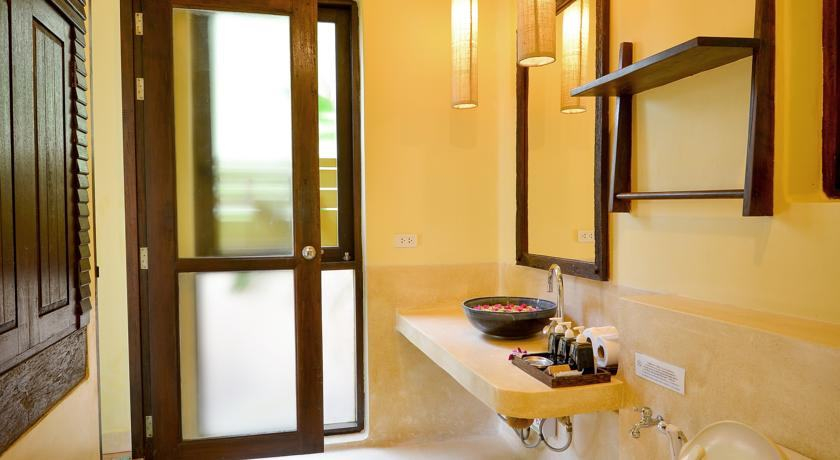 Bathroom 5, The Spa Kohchang Resort, Koh Chang