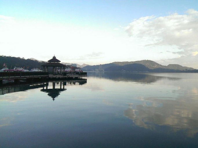 Exterior & Views 5, Sun Moon Lake Crystal B & B, Nantou