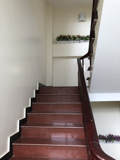 Cat Ba Central Hotel II - Hostel, Cát Hải