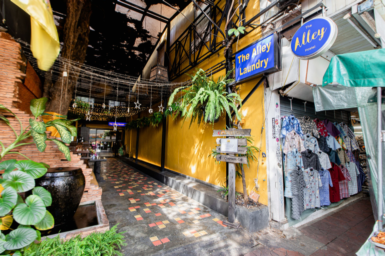 The Alley Hostel & Bistro, Phra Nakhon