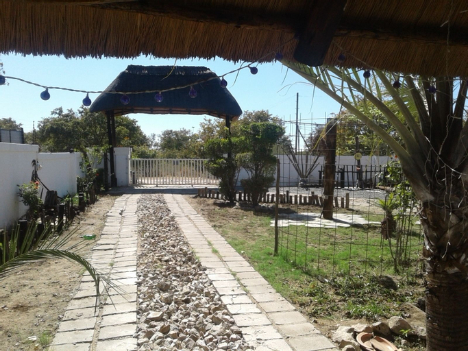 Road View Lodge, Masungu