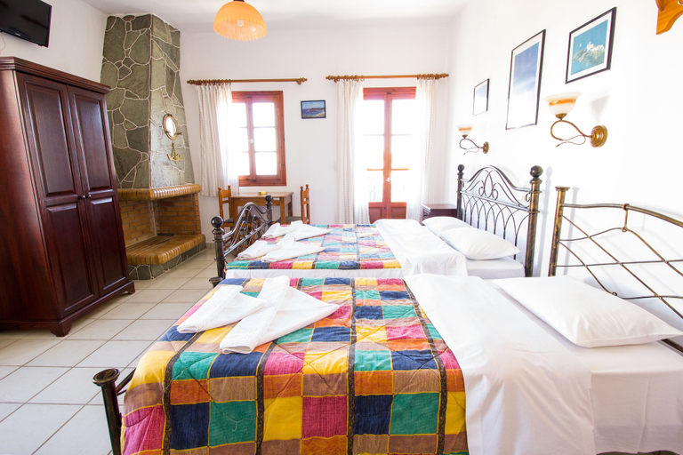 Bedroom 2, Eutuxia Rooms & Studios, South Aegean