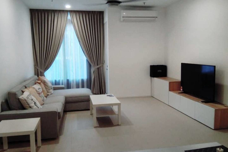 Bedroom 1, 113 Minimalist 757sqft Soho@ Arcoris, Kuala Lumpur