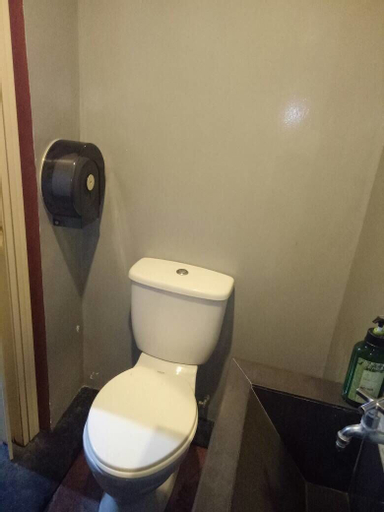 SK Hotel 1, Manjung