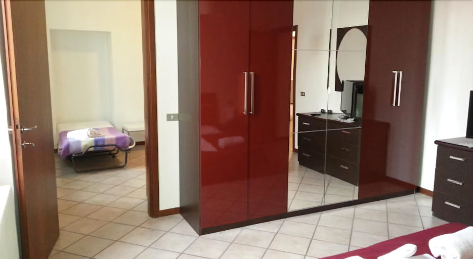 Bedroom 4, B&B Smeraldo Airport, Bergamo