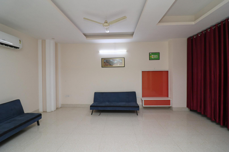 OYO 14444 JMK House, Gurgaon