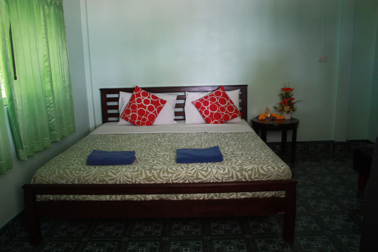Green Lay Resort, Khanom