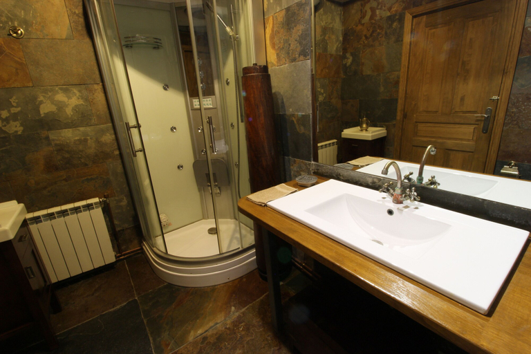 Bathroom 5, Masia Heredad La Boquilla, Valencia
