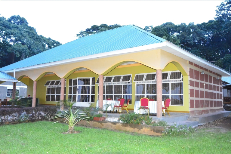 Mirembe Resort Beach Hotel, Bujumba