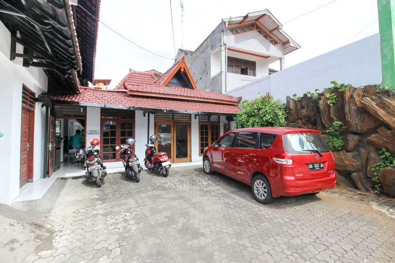 RedDoorz Plus near Alun Alun Selatan, Yogyakarta