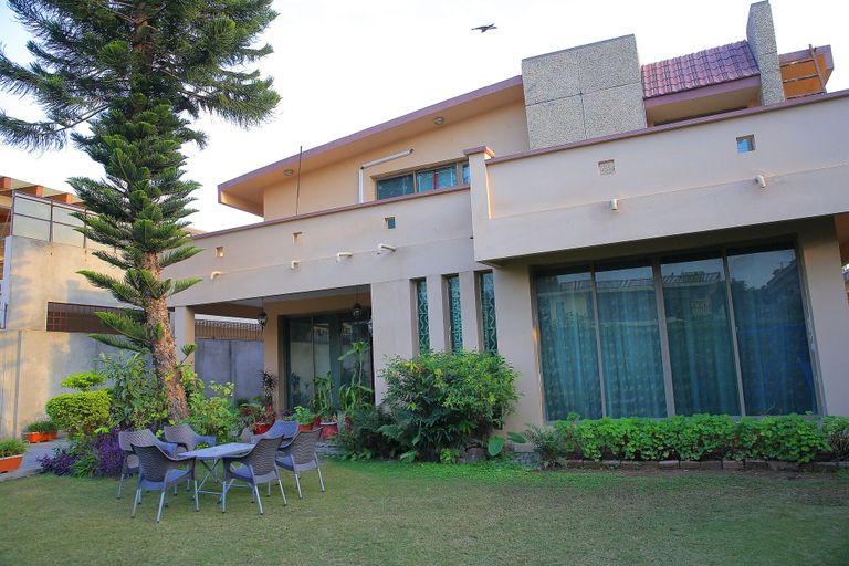 Exterior & Views 2, Shawnze House, Islamabad
