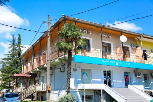 Canyon Hotel, Martvili
