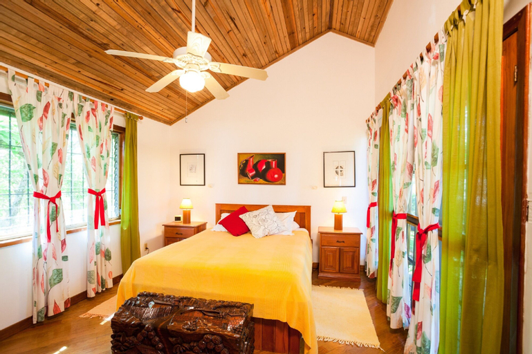 Parie House, Roatán