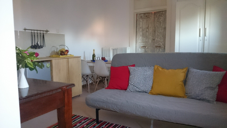 Others 5, Casa Patriko, Crete