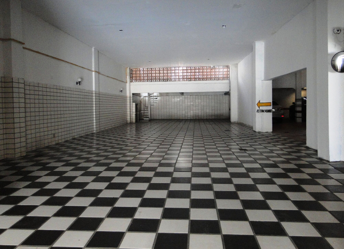Public Area, Motel Monza, Santos