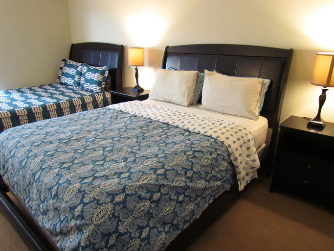 Bedroom 2, Cozy Place in Tahiti Way, Los Angeles