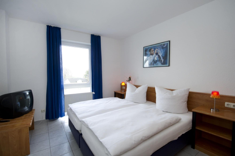 Bedroom 3, Haus Nordstrand, Vorpommern-Rügen