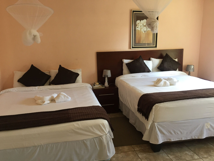 Plateau Guest House, Chobe