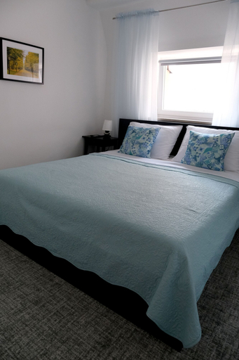 Bedroom 2, Oval Main Square Apartment, Zagreb