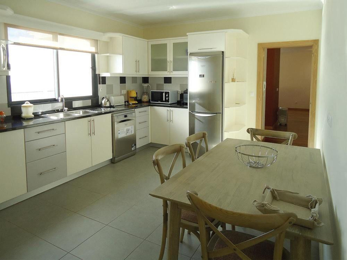 House With 3 Bedrooms in Fajã da Ovelha, With Wonderful sea View, Encl, Calheta