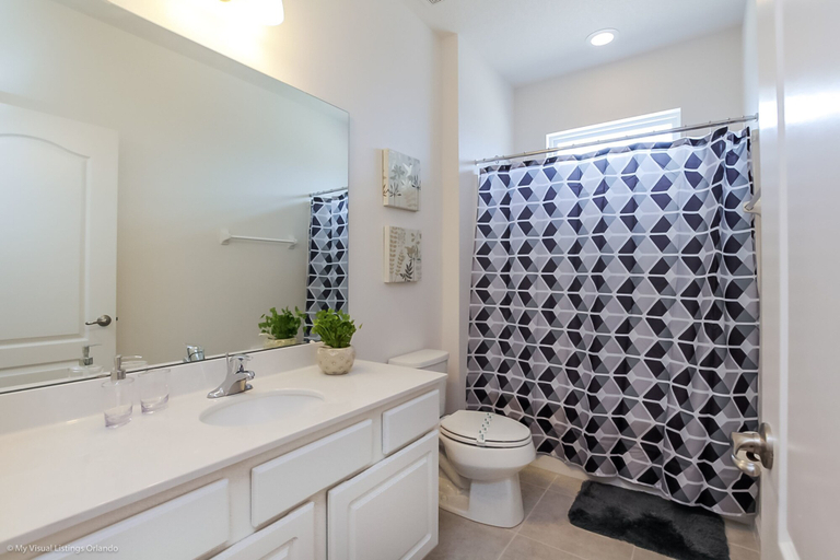 Bathroom 4, Solterra - 5204 Oakbourne Avenue, Polk