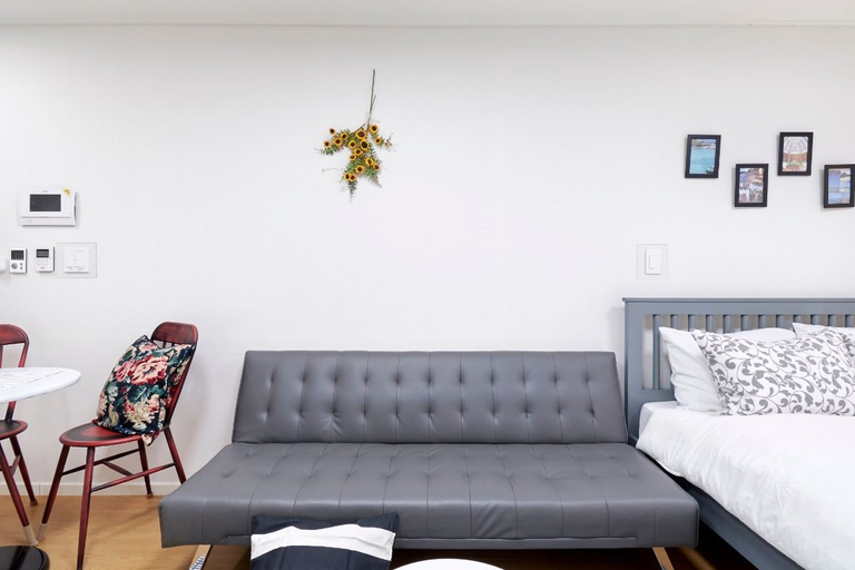 Public Area 2, Sweet Home, Gangnam