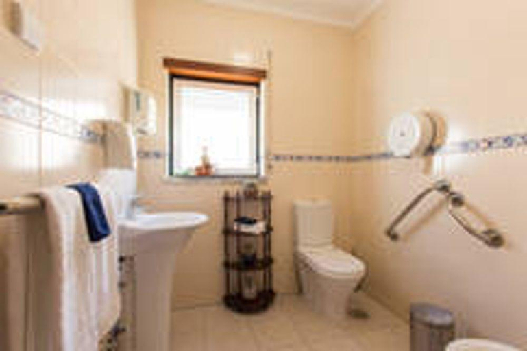 House With 9 Bedrooms in São Bartolomeu de Galegos, With Wonderful Mou, Lourinhã