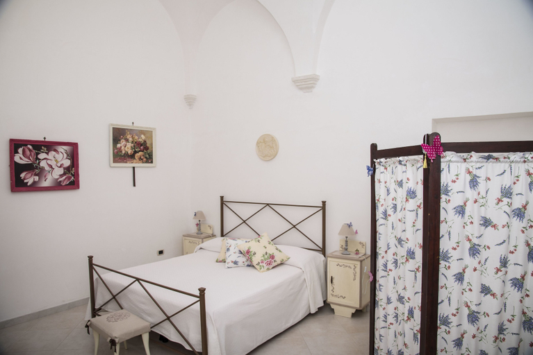 Bedroom 2, A due passi, Taranto